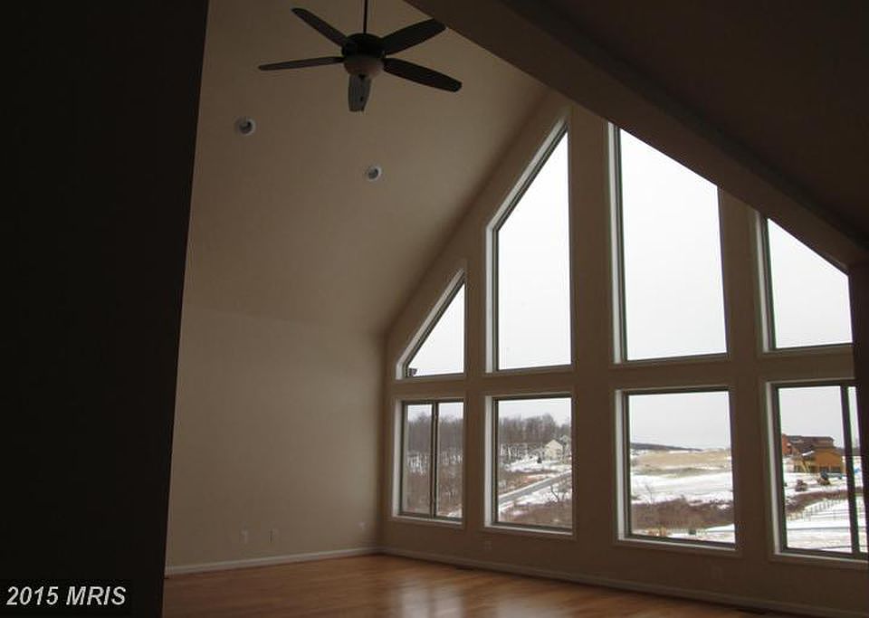 1st image of 205 Freezeland View Ln