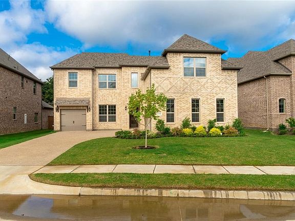 2nd image of 231 Waterview Ct