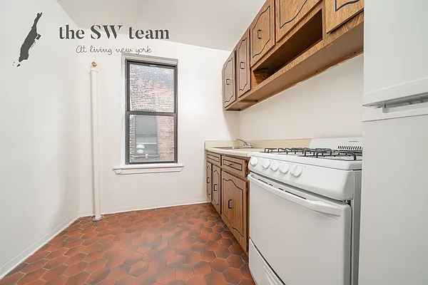 Rented by Living New York | media 10