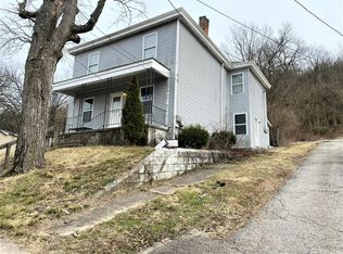 135 Lincoln St, Aurora, IN