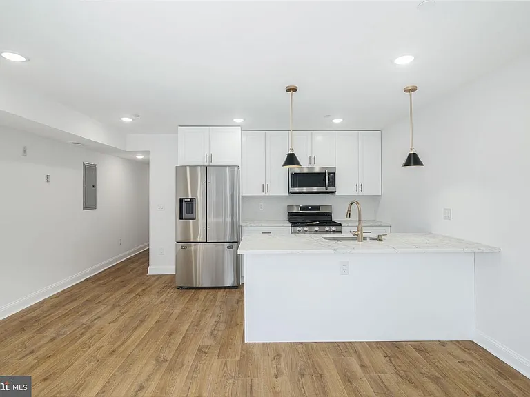 653 N Preston St #3 — Photo 3