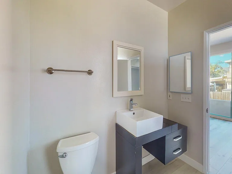 192 Imperial Beach Blvd — Photo 31