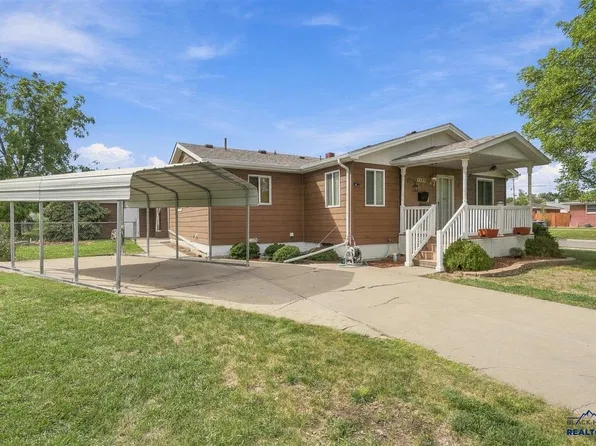 2209 Michigan Ave, Rapid City, SD 57701