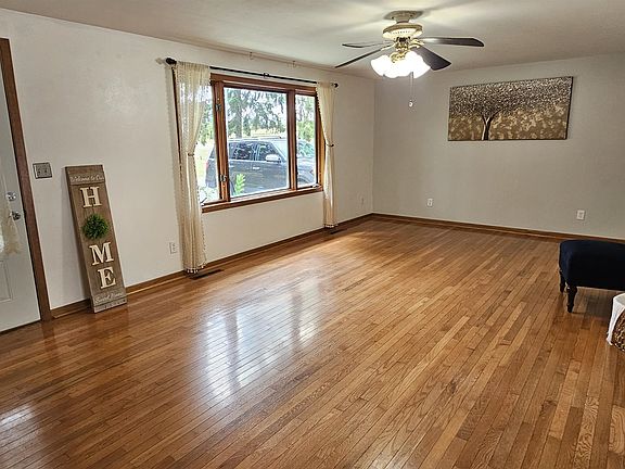 3rd image of N1544 Poeppel Rd