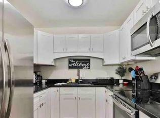 400 Oakridge Blvd APT 16, Daytona Beach, FL 32118