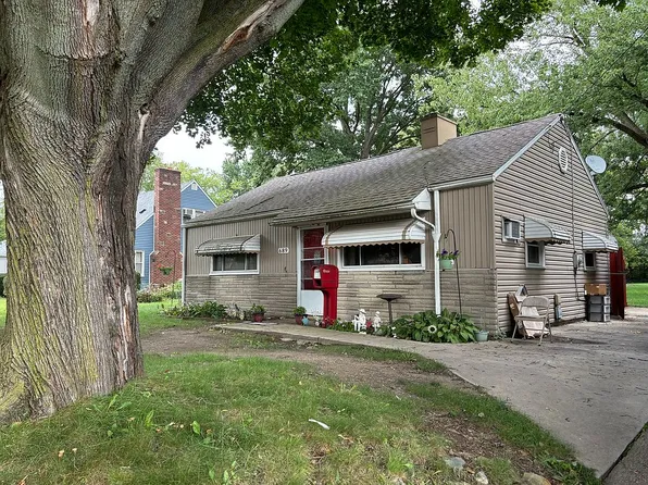 689 Patterson Ave, Akron, OH 44310