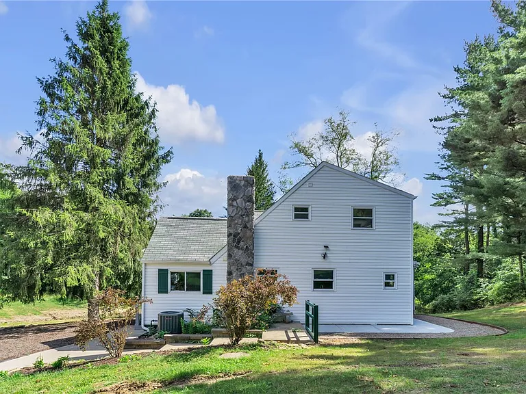116 Purvis Ln — Photo 44