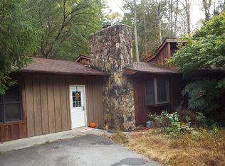 4060 Upper Peachtree Rd, Murphy, NC 28906