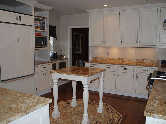new custom kitchen