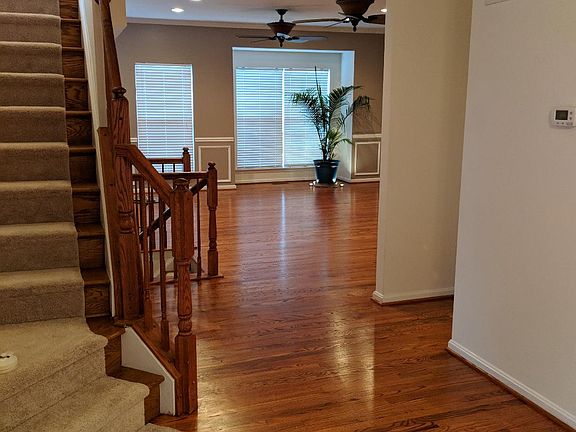 View into livingroom