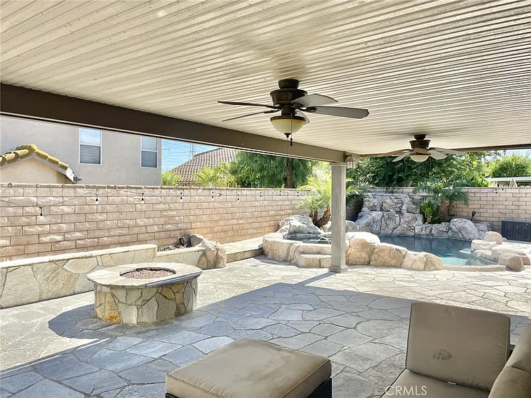 6345 Amherst Ct — Photo 7
