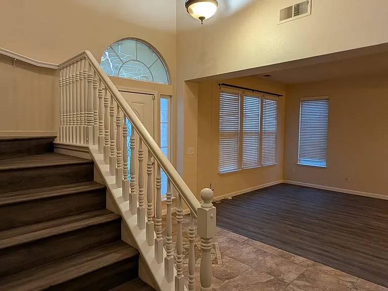 2009 Foothill Vista Dr — Photo 9