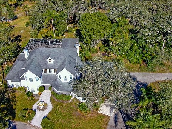 4th image of 9458 Coniglio Dr