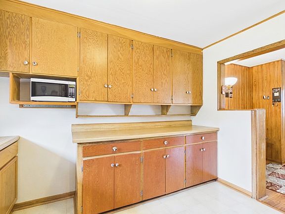 4th image of 7659 Anderson Street