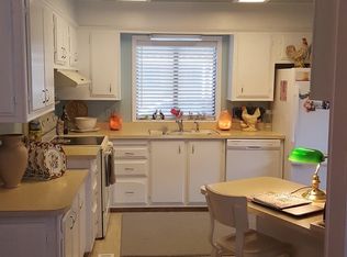 333 Mt View Dr UNIT 115, Talent, OR 97540