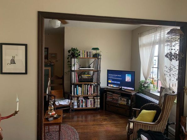 6221 N College Ave APT 27