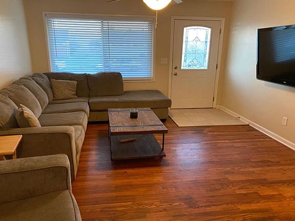 4th image of 61 Lilliedale Ln