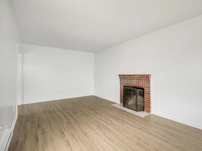 5612 Delridge Way SW — Photo 10