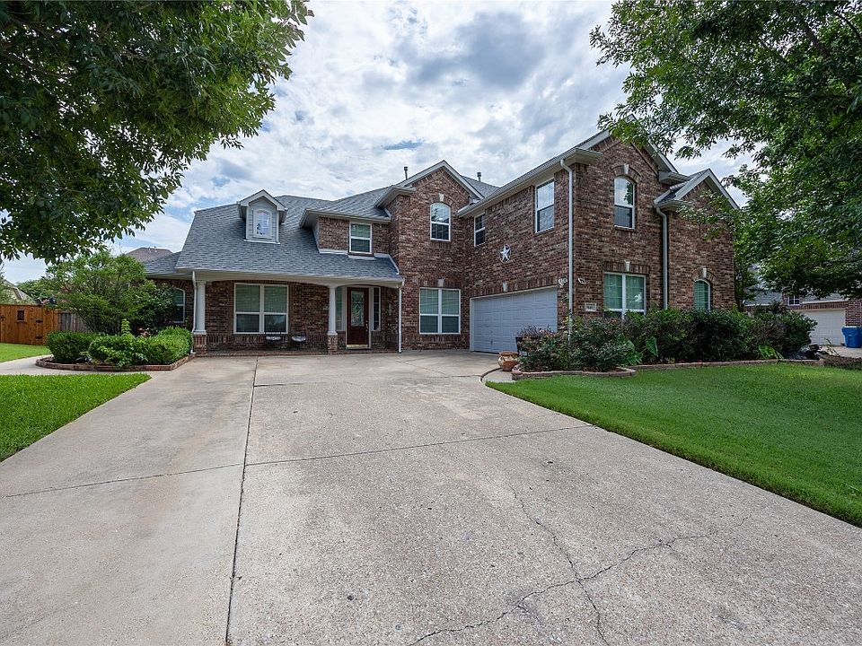 1st image of 9610 Fairway Vista Dr
