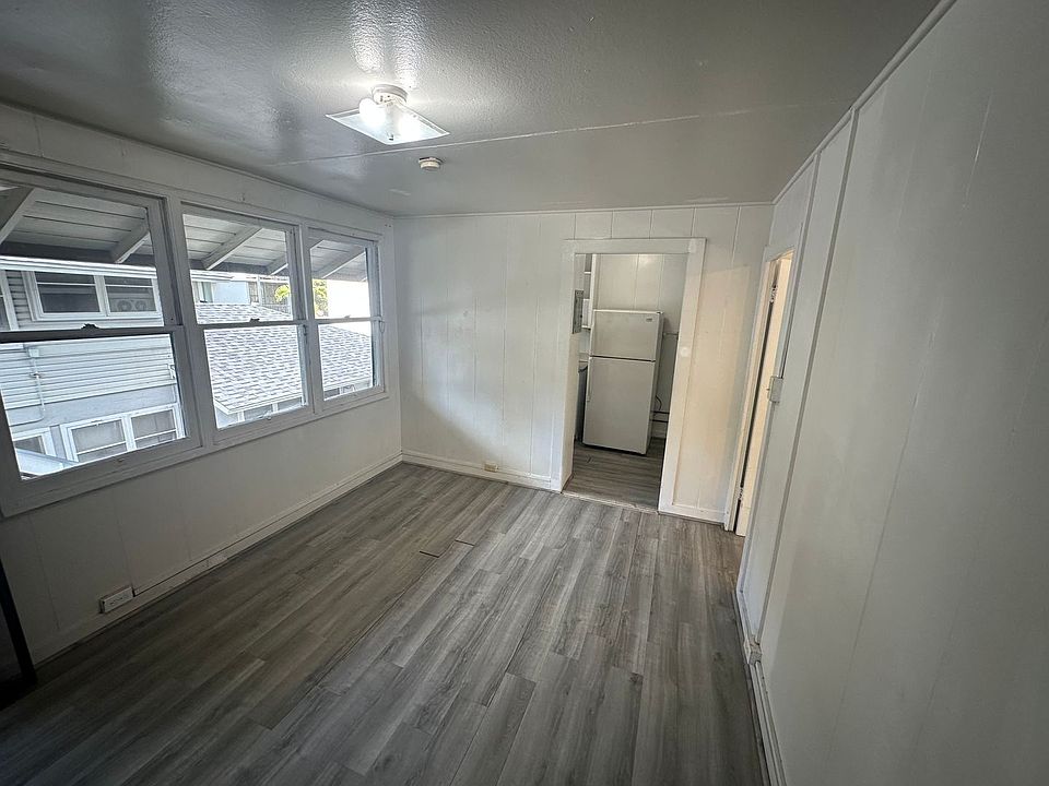 1st image of 428 Olohana St APT 3