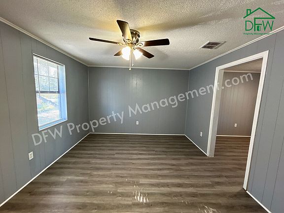 4th image of 1615 Voirin Rd