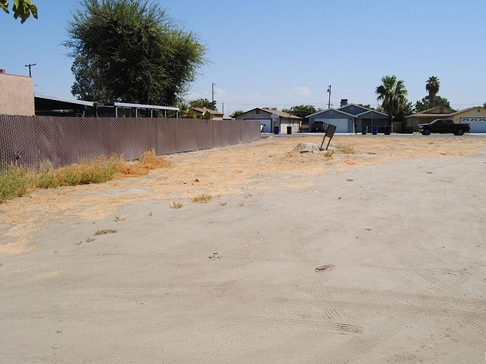 2nd image of 510 Claire Ave
