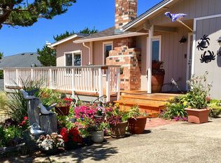 1914 NW Cruiser St, Waldport, OR