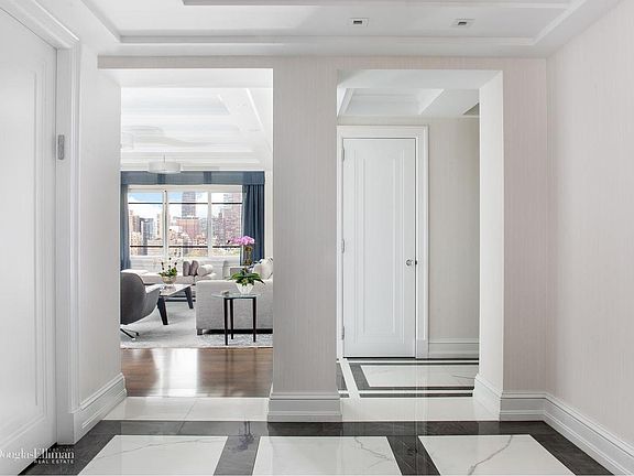 5th image of 880 5th Ave APT 20B