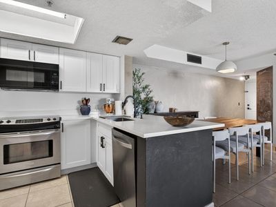 5011 Wiles Road #104, Coconut Creek, FL, 33073