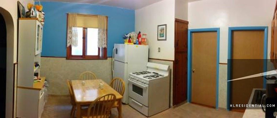 1st image of 2258 42nd St