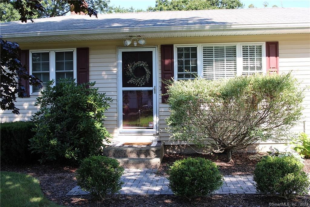 3 Wayne Rd, Wallingford, CT 06492 Zillow