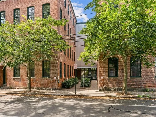 407 Pine St Unit 404, Providence, RI 02903