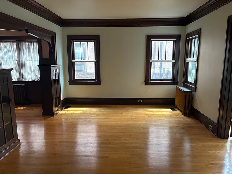 3221 Dupont Ave S #1 — Photo 3