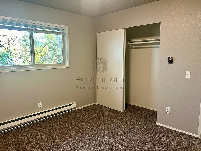 3435 Redwood Ave #5 — Photo 12