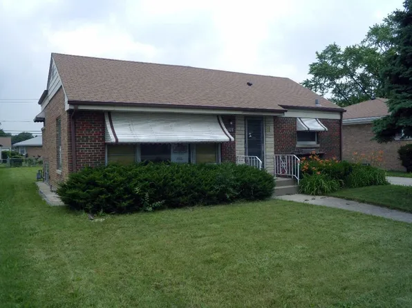 6928 W Oakton St, Niles, IL 60714