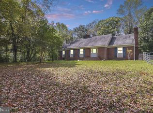 8456 Eden Dr, King George, VA 22485