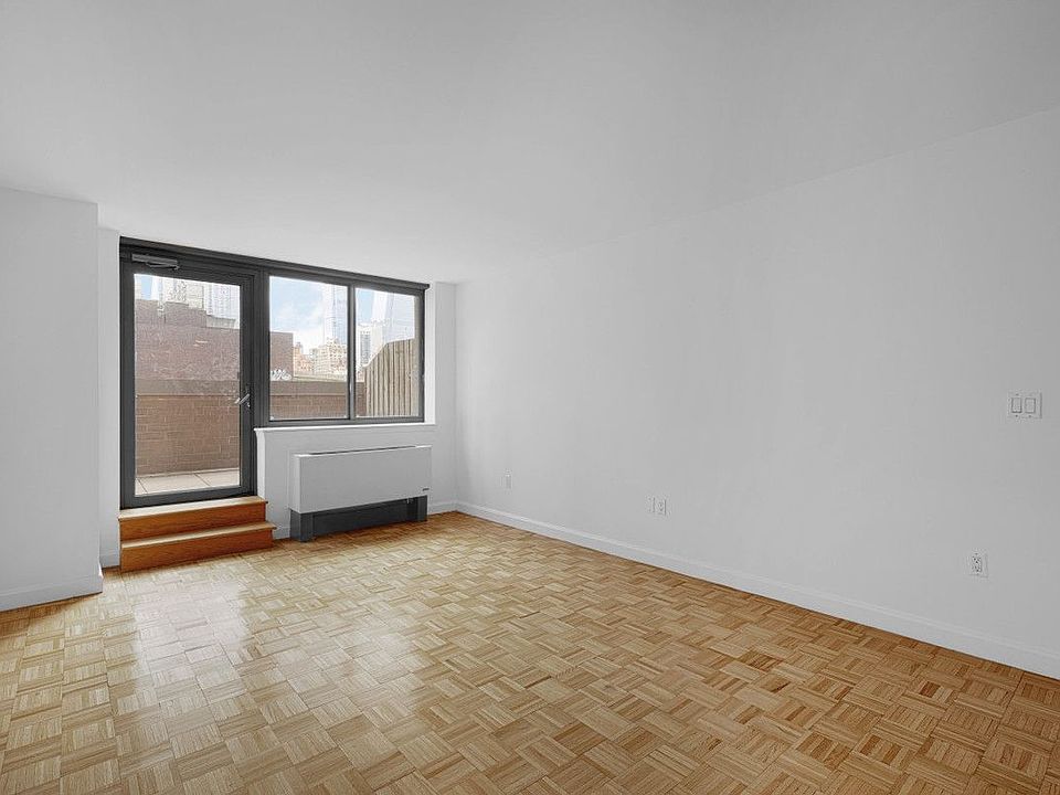 1st image of 360 W 43rd St APT S5a