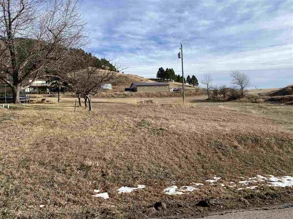 308 7th St, Sturgis, SD 57785