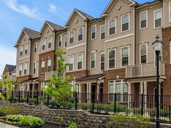 33 Robeson St, Somerville Boro, NJ 08876