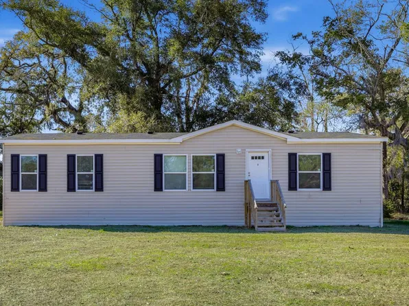 9837 105th Dr, Live Oak, FL 32060