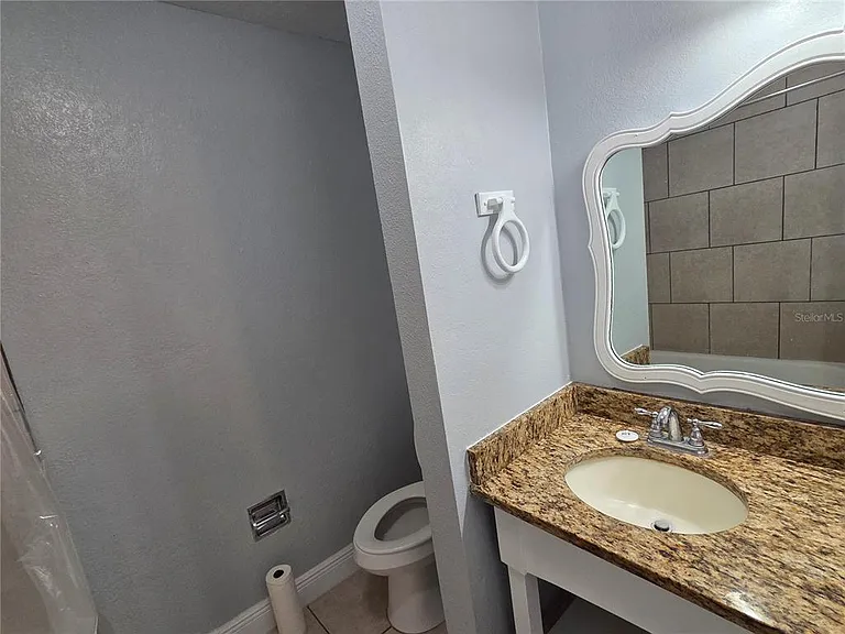 4001 Woodfern Dr #C-1 — Photo 10