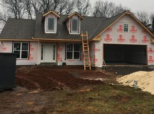 1572 Olivia Cir, Loudon, TN 37774