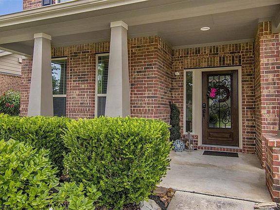 5th image of 17223 Lowell Lake Ln