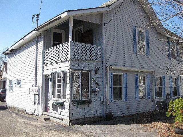 1st image of 162 McKinley St