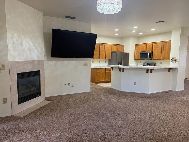1947 Expedition Way — Photo 10