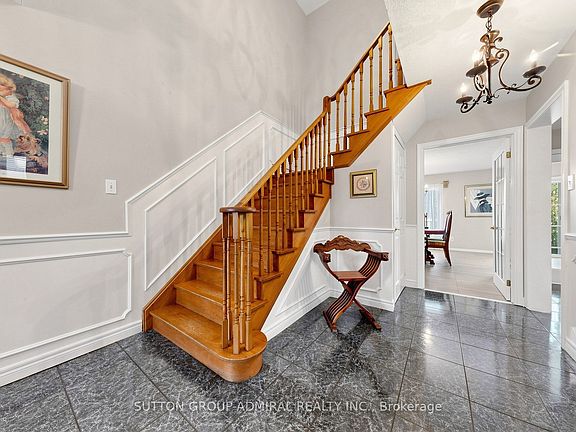 5th image of 18 Richbell St