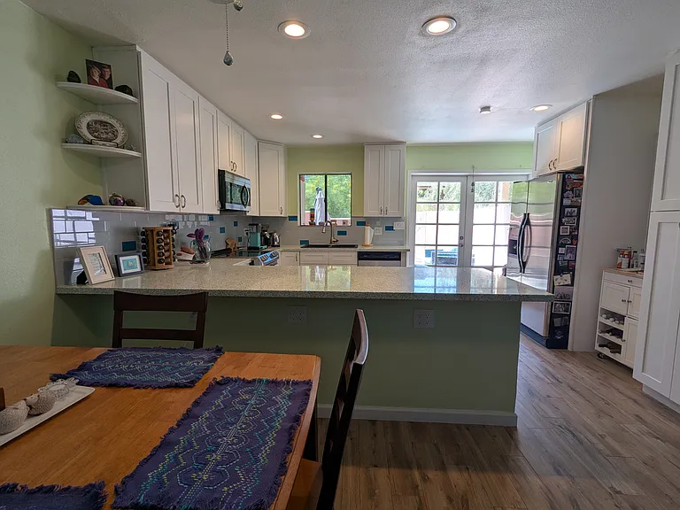 1425 E Desert Cove Ave #46 — Photo 5