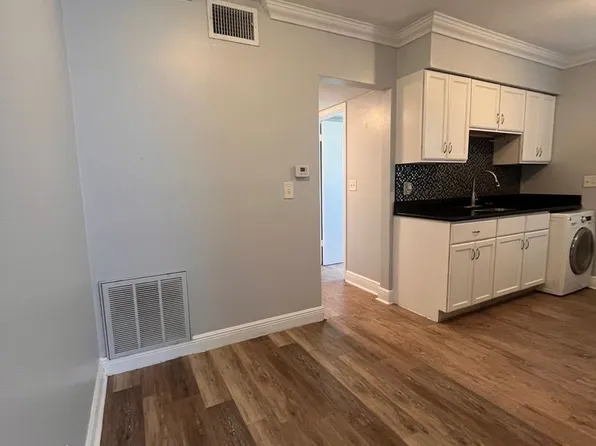3808 W El Prado Blvd APT 6, Tampa, FL 33629