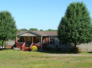 898 Ava Jane Ln, Jonesville, NC 28642