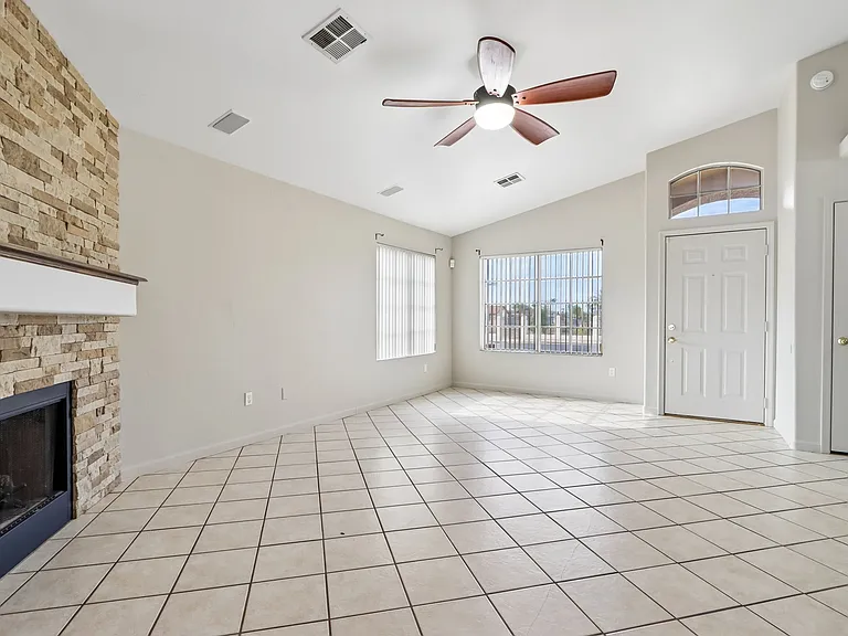8834 W Jennifer Rose Ct — Photo 9